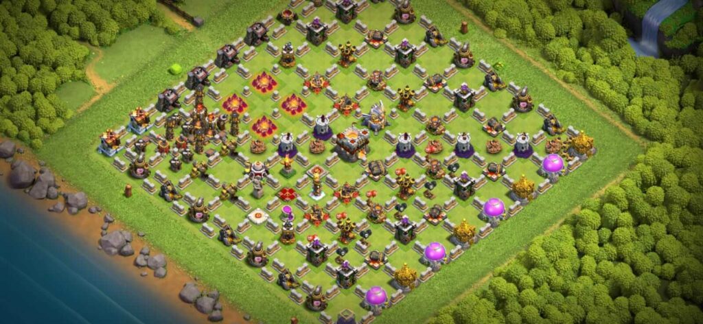 TH11 Troll base designs