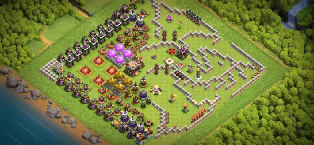 TH11 Troll base designs