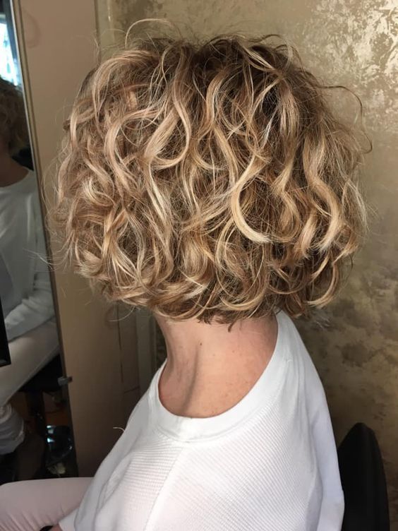 Curly Hairstyles For Women Over 50 57