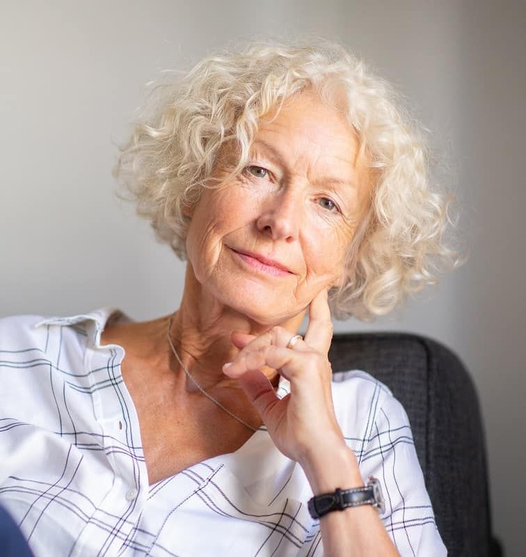 Curly Hairstyles For Women Over 50 69