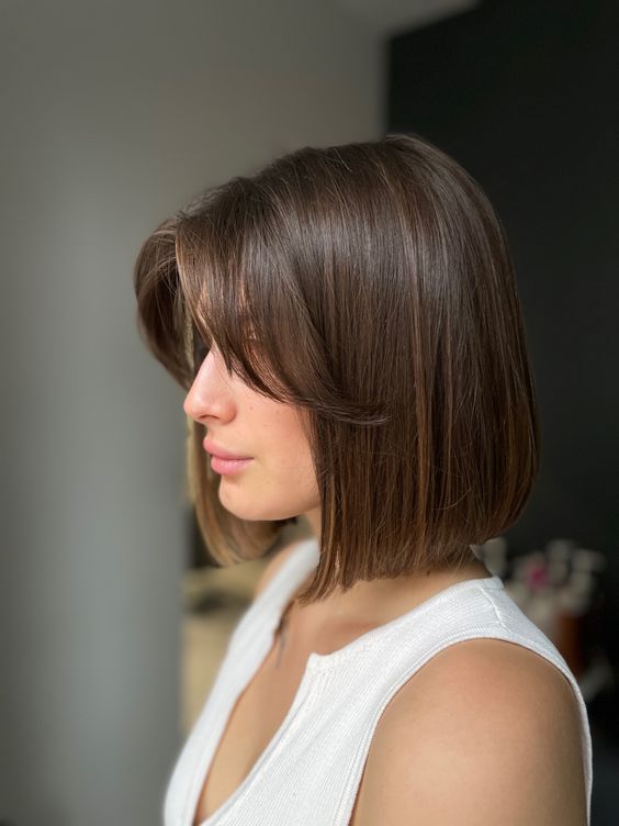 wavy hairstyles for women over 40