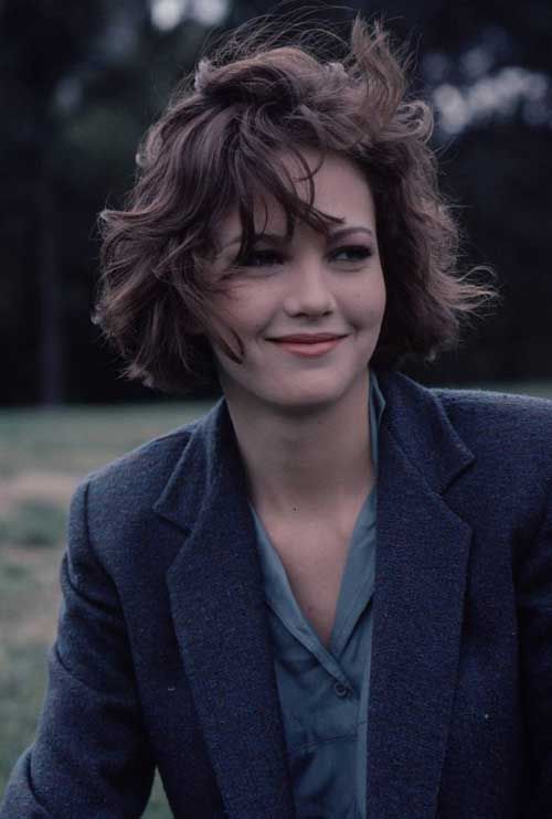 wavy hairstyles for women over 40