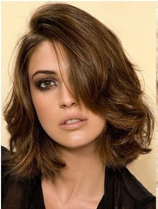 wavy hairstyles for women over 40