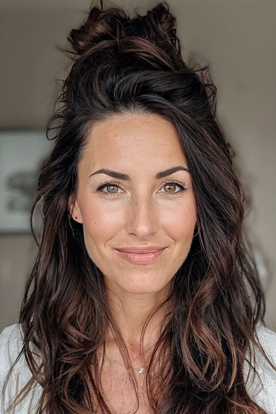 wavy hairstyles for women over 40