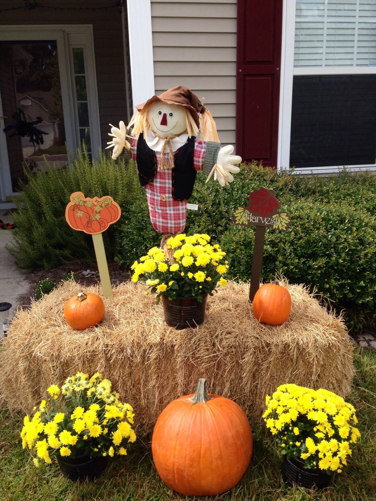 134 Mums Front Porch Fall Displays 2024: Rustic, Cozy, and Modern Decor ...
