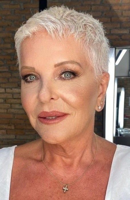 Hairstyles for Women Over 60 With Bangs Hairstyles for Women Over 60 With Bangs