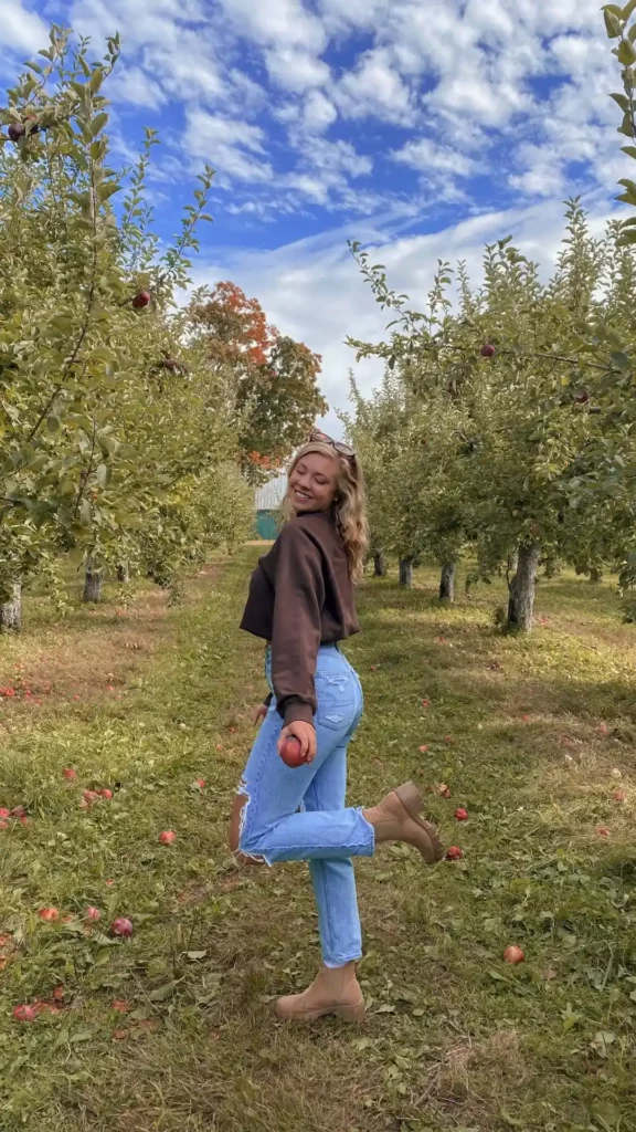 Apple Picking Outfit