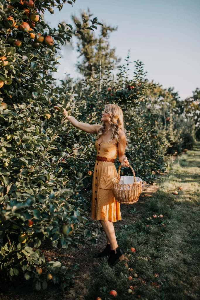 Apple Picking Outfit