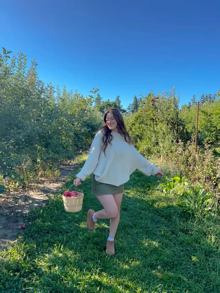 Apple Picking Outfit