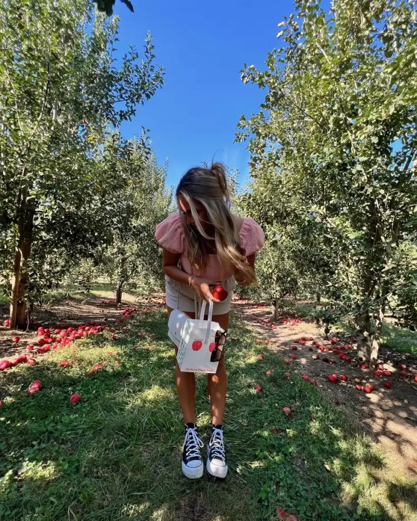 Apple Picking Outfit