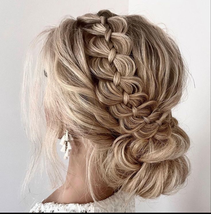 bridesmaid updo hairstyles bridesmaid updo hairstyles