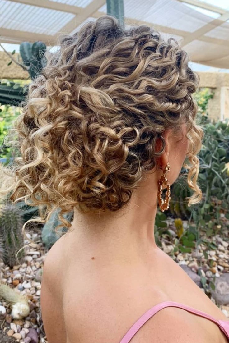 bridesmaid updo hairstyles bridesmaid updo hairstyles