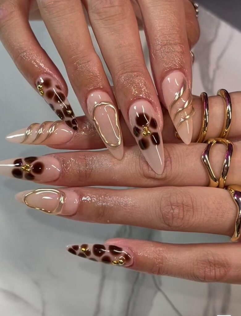 Old Money Nails