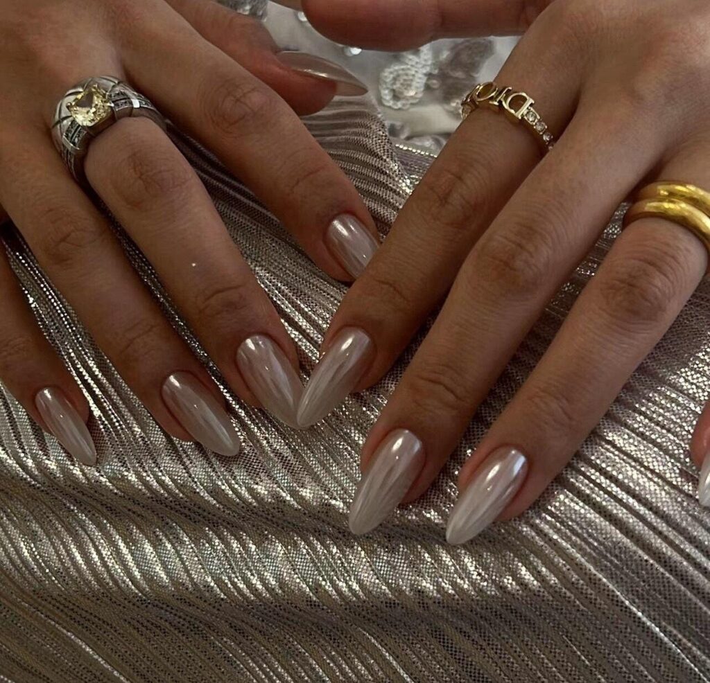 Old Money Nails