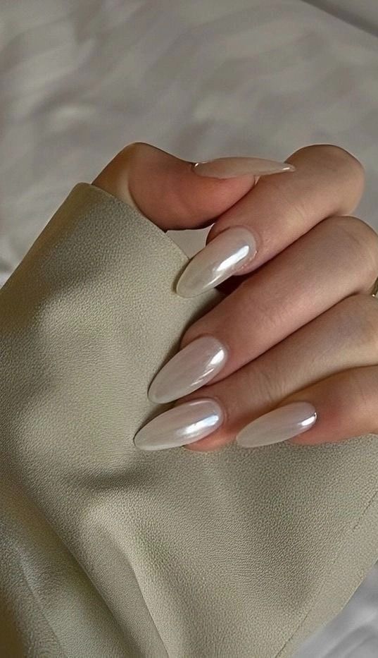 Old Money Nails