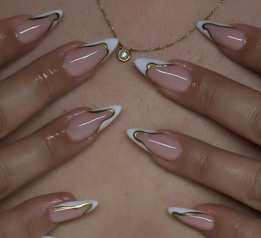Old Money Nails