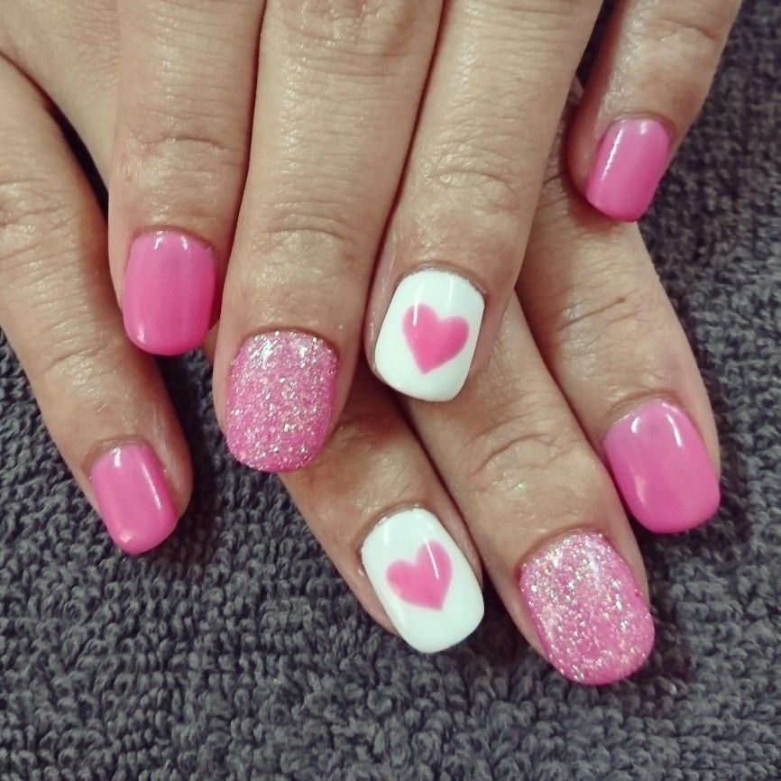 Valentine Day Nails