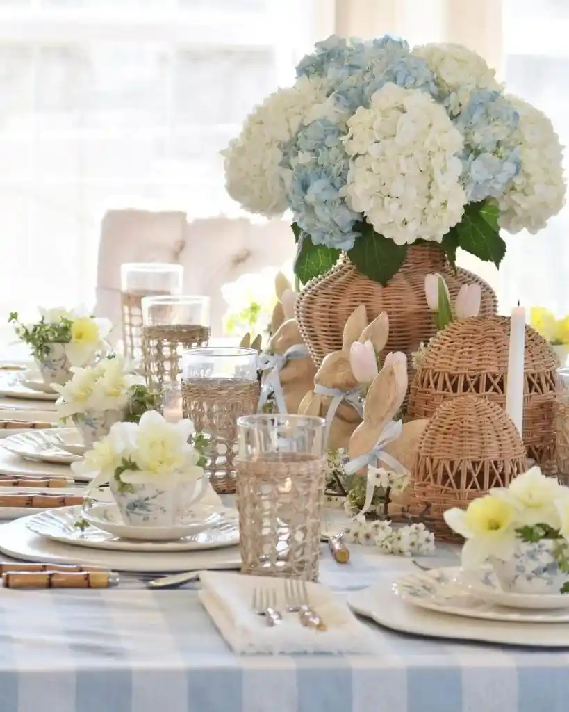 Easter Tablescapes