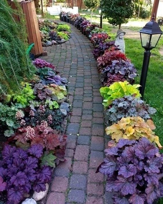 Frontyard Landscape Layouts