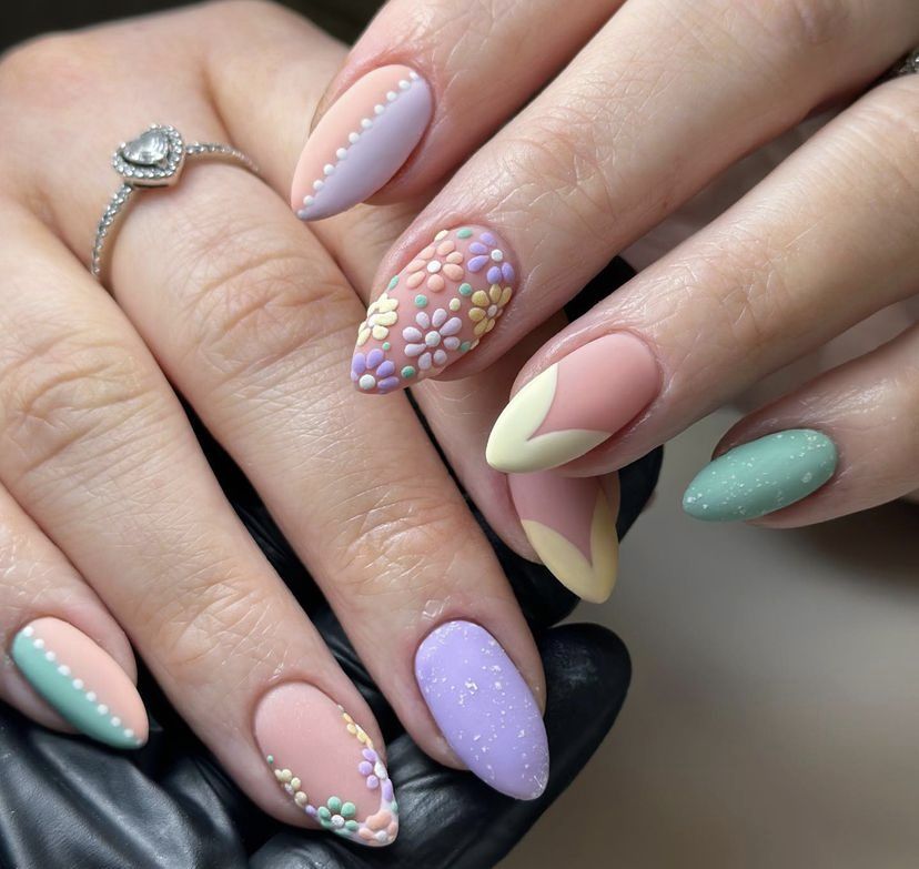 Pastel Easter Nails