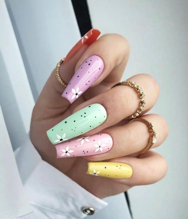 Pastel Easter Nails