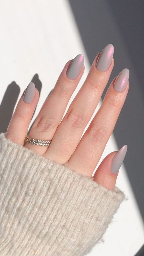 Simple Spring Nails