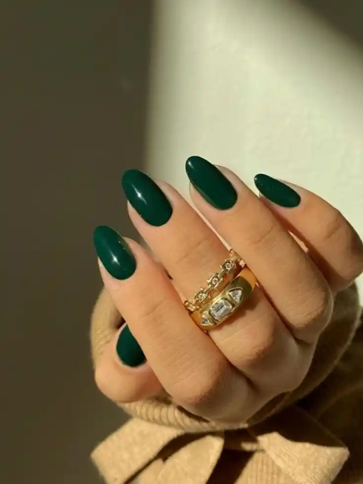Green Nails