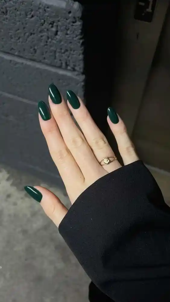 Green Nails