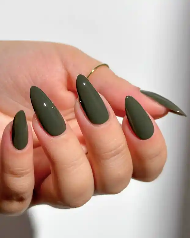 Green Nails